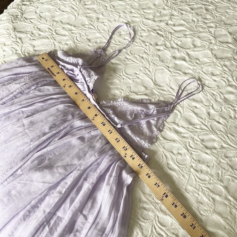Victoria's Secret Slip Y2K Babydoll Lingerie L LILAC Pleated Lace Bow Chemise - Picture 8 of 9